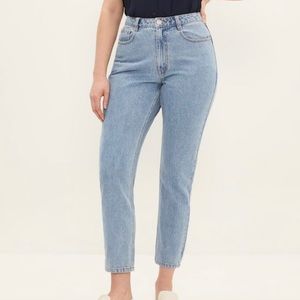 Frank and Oak Curvy Stevie